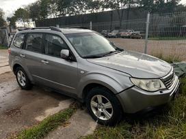 Subaru Forester Variklis ej204 110kw mechaninė pavarų dėžė ty758xtzaa xenon ž