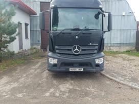 Mercedes-Benz Actros mp 4 1843, vilcējs