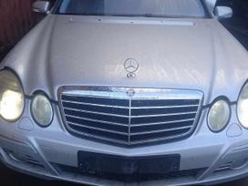 Mercedes-Benz E klasė Uab boso dalys kokybiškos ir patikrintos naudotos automobil