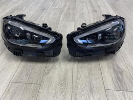 Mercedes-Benz C klasė lights