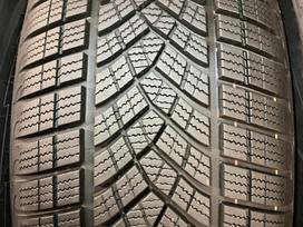 Goodyear Ultragrip performance, žieminės 255/55 R19