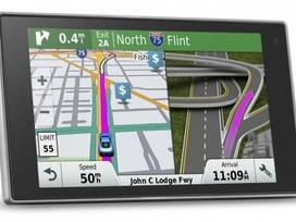 Garmin DRIVELUXE 50 LMT-D, навигаторы