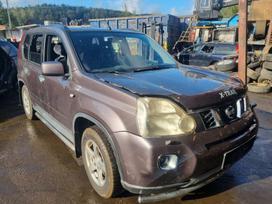 Nissan X-Trail Europa variklis deze ok navi nera