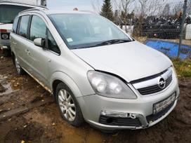 Opel Zafira for parts. Automobilis ardomas dalimis запасные части автомобил