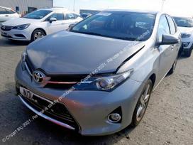 Toyota Auris for parts. Toyota auris 2014metų variklio kubatūra 1 6 benzinas