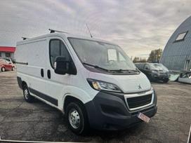 Peugeot Boxer по частям. Originalios kokybiškos naudotos mikroautobusų detalė