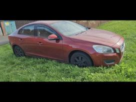 Volvo S60 Spalva 473 46 variklio kodas d5204t3