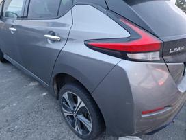Nissan Leaf по частям. Baterija 40kw rida 62000km yra visas priekis 370