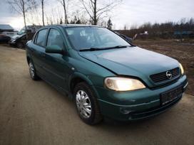 Opel Astra dalimis. Automobilis ardomas dalimis запасные части автомобиля