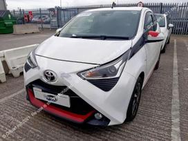 Toyota Aygo for parts. Toyota aygo 2021 metų variklio kubatūra 1 0 benzinas m