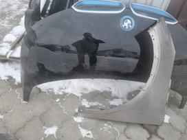 BMW i3 Bmw i3 likuciai kapotas su defektais radikai priekinis spar