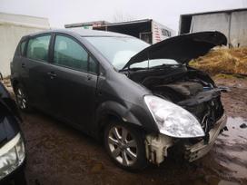 Toyota Corolla Verso по частям. Automobilis ardomas dalimis запасные части автомобил