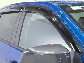 Volkswagen Amarok for parts. šoninių langų apvadai deflektoriai gamintojas egr