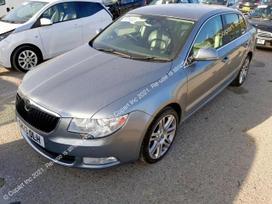 Skoda Superb dalimis. škoda superb 2014 metų variklio kubatūra 2 0 dyzelis aut