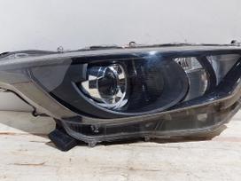 Toyota Yaris Cen14686