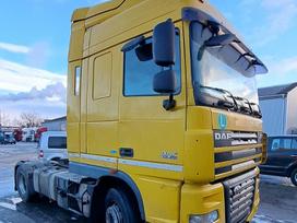 DAF FT XF105, vilcējs