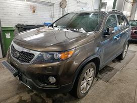 Kia Sorento по частям. Automobilis ardomas dalimis запасные части автомобил