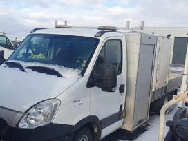 Iveco 50C17, su kranu