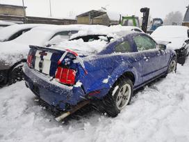 Ford Mustang по частям. Dirbame nuo 9h iki 18h