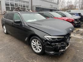 BMW 520 по частям. G31 facelift modelis