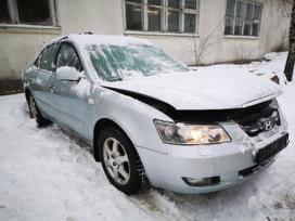 Hyundai Sonata dalimis. Automobilis ardomas dalimis запасные части автомобиля