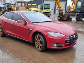 Tesla Model S, sedanas