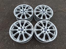 Ford Mondeo, lengvojo lydinio, R16