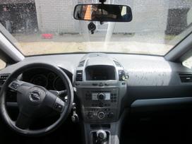 Opel Zafira Yra daugiau ardomu auto ir varikliu galimas pristatymas yra vari