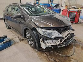 Honda Civic по частям. Automobilis ardomas dalimis запасные части автомобил