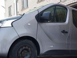 Renault Trafic, keleiviniai mikroautobusai