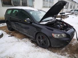 Volvo V50 по частям. Automobilis ardomas dalimis запасные части автомобил