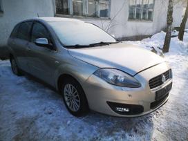 Fiat Croma for parts. Automobilis ardomas dalimis запасные части автомобил