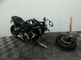 Honda CB, street / classic