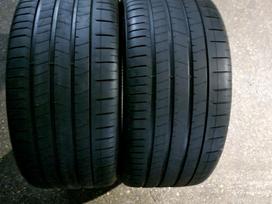 Pirelli, summer 325/30 R23