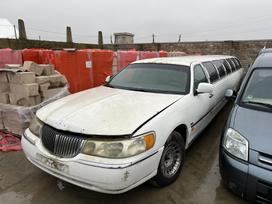 Lincoln Town Car