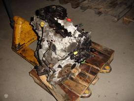 Peugeot 308, 10xt15, Variklis ardomas dalimis