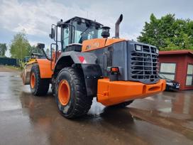 Hitachi ZW250, frontālie iekrāveji