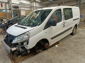 Toyota Proace по частям