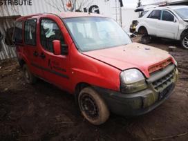 Fiat Doblo for parts. Automobilis ardomas dalimis запасные части автомобил