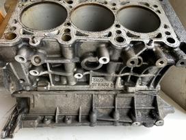 Audi A6, AUK, детали двигателя