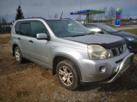 Nissan X-Trail for parts. Automobilis ardomas dalimis запасные части автомобил
