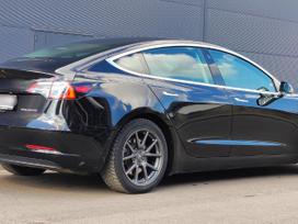 Tesla Model 3, 82 kwh, hečbekas