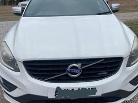 Volvo XC60 Visos volvo dalys kamera parkai pr gal juodos lubos kablys