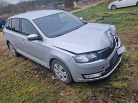 Skoda Rapid dalimis