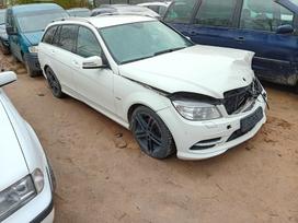 Mercedes-Benz C200 dalimis. Amg
