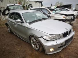 BMW 1 serija по частям. Automobilis ardomas dalimis запасные части автомобил