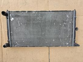 Seat Alhambra fenders, a/c condenser, water radiator