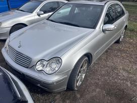 Mercedes-Benz C220 Deze dirba gerai variklis be pasaliniu garsu