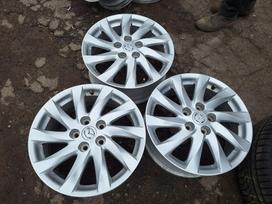 Mazda, lengvojo lydinio, R17