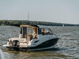 Quicksilver Active 755 Weekend, kateriai